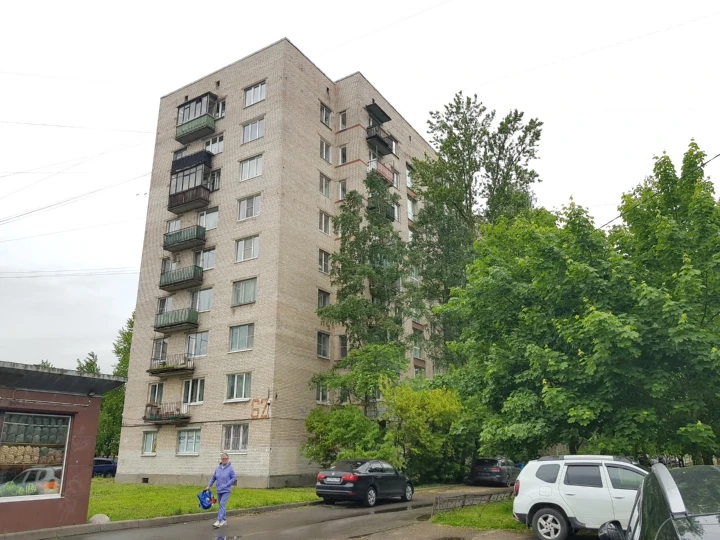 Помещение 18,4 кв.м в Колпино