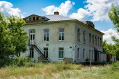 Имущественный комплекс (4 здания + 5 500 кв.м. земли)  Липецкая область, Измалковский муниципальный округ, село Пятницкое, улица Черкасская, дом 3
