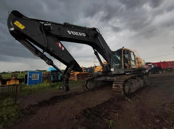 Продается экскаватор VOLVO  EC750DL, 2021 года выпуска,  Кемеровская область, Прокопьевский р-н, п. Калачево