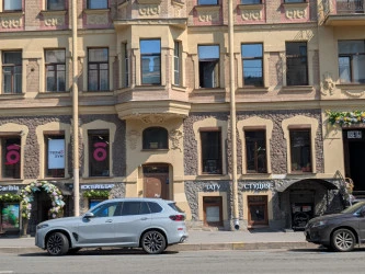 Помещение 103,8 кв.м в центре Санкт-Петербурга