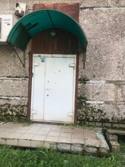 Нежилое помещение, общей площадью 153,2 кв. м, расположенное по адресу: Свердловская область, г. Нижний Тагил, ул. Щорса, д. 24.