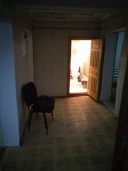Административное здание , общей площадью 140,7 кв. м., с земельным участком, общей площадью 1 200 +/- 24,25  кв. м.  расположенный по адресу: Ханты-Мансийский автономный округ - Югра, Октябрьский район, пгт Октябрьское, ул. Светлая, д. 6