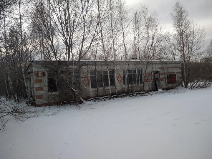 Земельный участок, 80 265 кв. м., Здание, 24,6 кв.м.; Здание, 191,2 кв.м.; Здание, 184,2 кв.м.; Здание, 30,8 кв.м.; Здание, 573,6 кв.м.; Здание, 346,2 кв.м. Местоположение: Тюменская область, р-н Заводоуковский, западнее с. Новая Заимка.