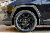 Легковой автомобиль, марка, модель ТС: Toyota, RAV4, 2022 года выпуска; идентификационный номер (VIN): XW7D13FV70S037966; модель, №двигателя: A25A, 0B44990, цвет кузова: черный.