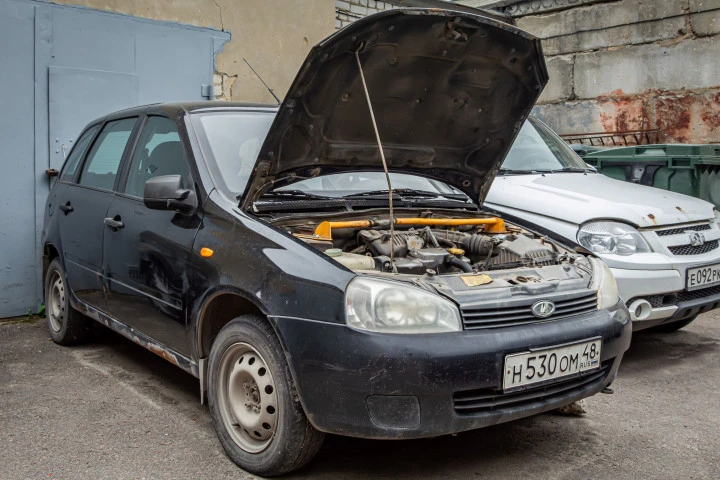 Автомобиль легковой, марка, модель ТС: Lada, 111730, Lada Kalina; 2011 года выпуска