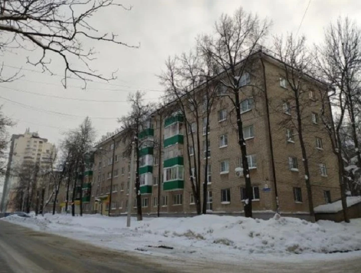 Нежилые помещения, общей площадью 249,6 кв. м, расположенные по адресу: Республика Башкортостан, г. Уфа, Орджоникидзевский район, ул. Николая Кузнецова, 6.
