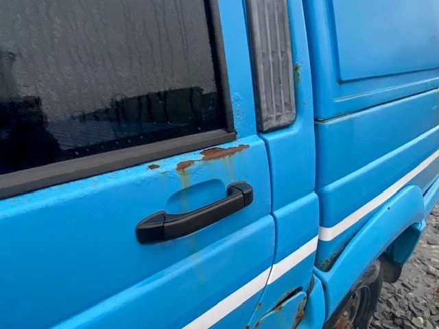 Автомобиль UAZ PICKUP