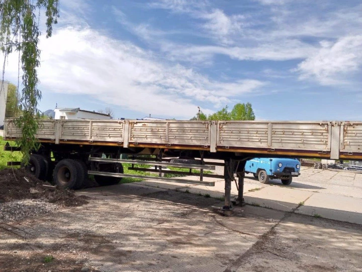 Полуприцеп тяжеловоз ЧМЗАП-9906