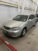 Легковой TOYOTA CAMRY