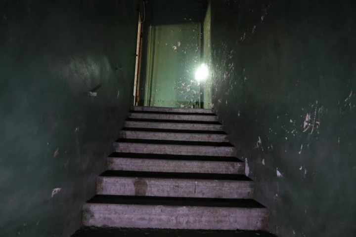 Право аренды помещения площадью 1051,2 кв. м в Апраксином дворе.