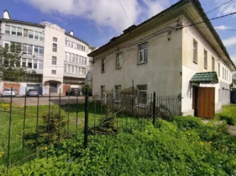 Помещения 1-го этажа, площадь: 79,3 кв. м по адресу: г. Ярославль, ул. Большая Октябрьская, дом 80.