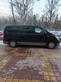 Автомобили легковые Hyundai H-1 2,5 АТ 2012 г.