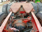 INTERNATIONAL 9800, бежевый, 1998, 928 864 км, 10.8 МТ (330 л.с.), дизель, задний, VIN 1HSRUAHR6XH593158.