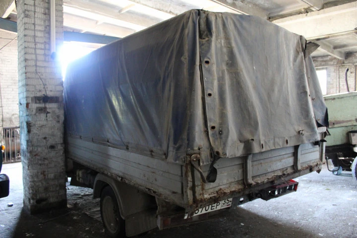 Автомобиль ГАЗ-33021 (идентификационный номер (VIN) XTH33021021861524, год выпуска 2002, кузов № 33020020166656, цвет СНЕЖНО-БЕЛЫЙ)