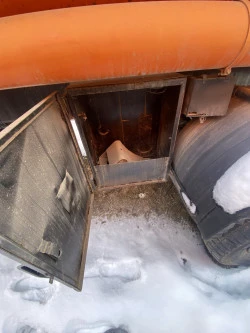 Полуприцеп-цистерна 964841, 2015 года выпуска, VIN X8A964841F0000002, Адрес: г. Казань, ул. Автосервисная, д. 6.