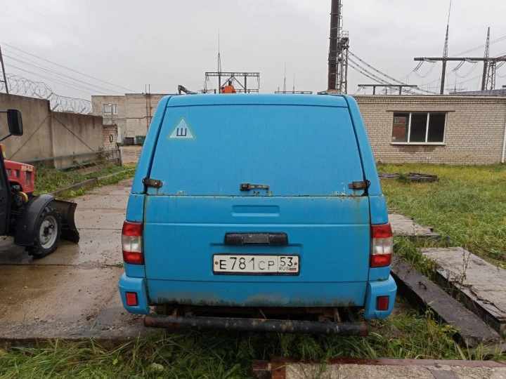 Автомобиль UAZ PICKUP