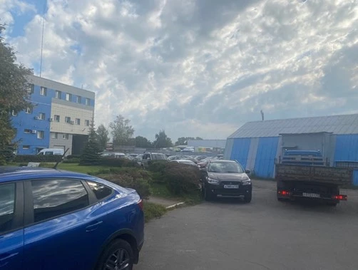 Лом черного металла, реестровый номер 0024КДЗ0000040, общим весом 141, 213 кг