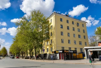 Нежилые помещения 377,9 кв.м в цоколе жилого дома, Уфа, ул. Кольцевая, 61.