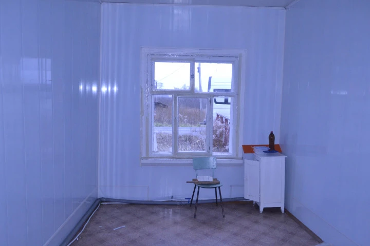 Здание бывш. ФАП, общей площадью 63,9 кв. м, земельный участок, площадь 330 кв.м:  Ярославская область, р-н Брейтовский, с. Прозорово, ул. Михайловская, д. 3