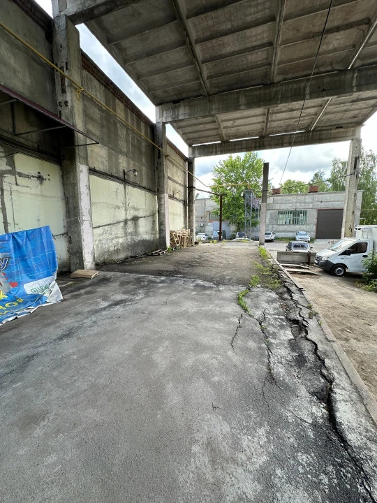 Нежилое помещение 343 кв.м, расположенное по адресу: Курская область, г Курск, ул. Магистральная, д. 17, помещ. 53,70-78 на 1 этаже