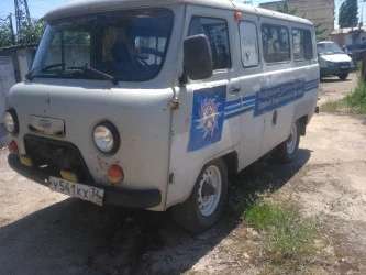 Автомашина УАЗ-22069-04