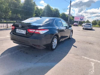 Автомобиль легковой Toyota Camry