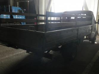 Грузовой бортовой 3009D3-ГАЗ3303