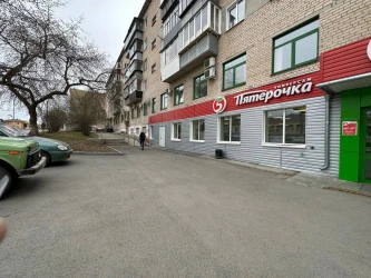 Аренда нежилого помещения, общей площадью 275,2 кв.м, по адресу: Челябинская обл, Чебаркуль, Ленина ул, дом 37