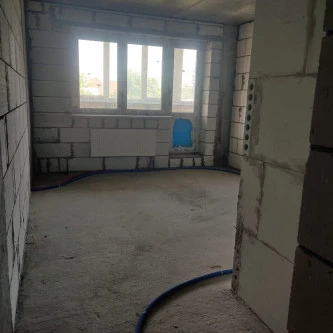 Квартира площадью 91,3 кв.м, расположенная на третьем этаже 10-ти этажного жилого дома в пос. Красково Люберецкого района МО.