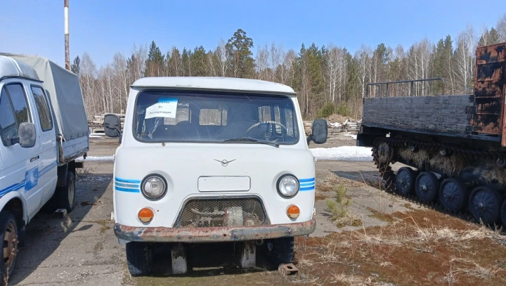 Фургон УАЗ-3909