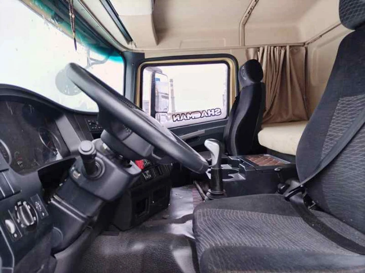 Специализированный, автомобиль - самосвал SHACMAN SX33186V366, 2022, Идентификационный номер: LZGJX4V60NX011432, принадлежащий Продавцу на праве собственности, что подтверждается Договором купли-продажи № ОВ/Ф-87172-08-01-С-01 от 23.06.2022 г.