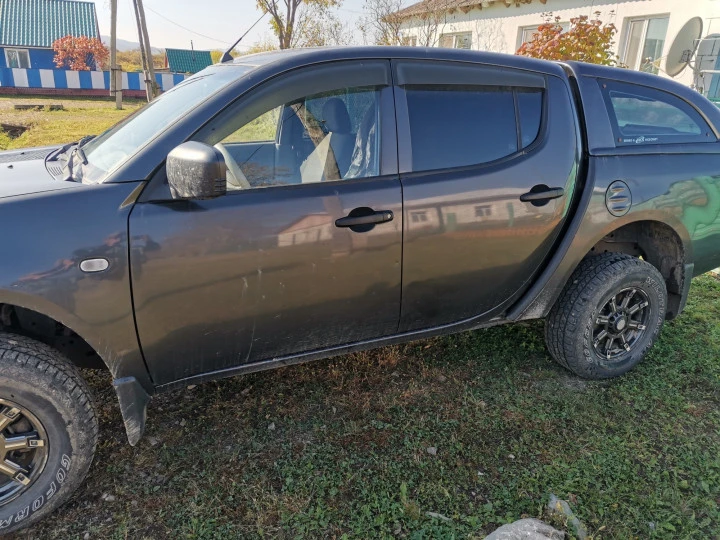 Mitsubishi L200 2.5