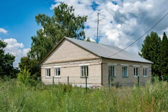 Земельный участок, площадь 4011 кв.м., здание детского сада 403,7 кв.м., склад 35,1 кв.м., котельная 14,1 кв.м. по адресу: Липецкая обл., Хлевенский р-н, с. Дмитряшевка, ул. Молодежная, д. №1.
