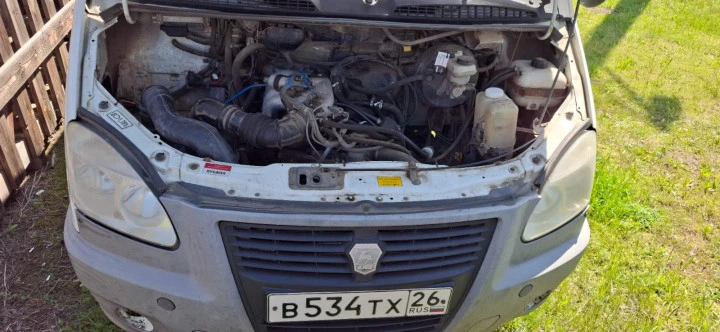 Автомобиль ГАЗ-32212