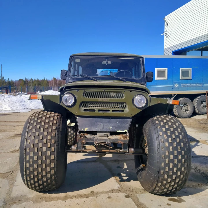 Вездеходное транспортное средство ТРЭКОЛ-39041