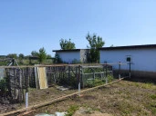 Жилое здание - 160 кв. м, земельный участок - 3 387 +/-0 кв. м, адрес: Самарская область, р-н. Безенчукский, с. Никольское, ул. Зеленая Лука, д. 10а