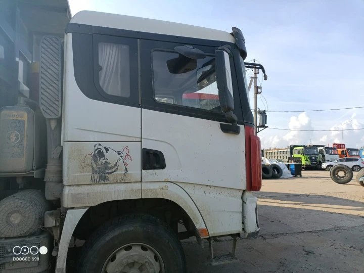 Специализированный, автомобиль - самосвал SHACMAN SX32586V384, 2022, Идентификационный номер: LZGJR4V41NX039071. Местонахождение:  Республика Коми, Сыктывдинский район, с. Выльгорт, Сысольское шоссе, д.6