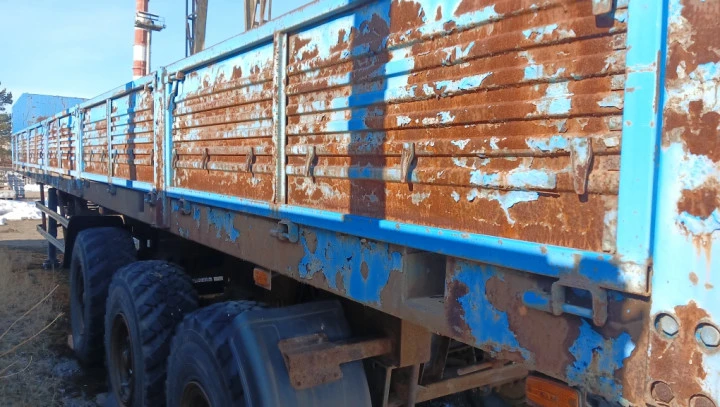 Полуприцеп тяжеловоз ЧМЗАП-99065