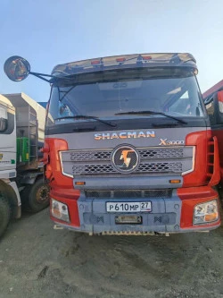 Специализированный, автомобиль - самосвал SHACMAN SX33186T366, 2022, Идентификационный номер: LZGJX4T62NX001410, принадлежащий Продавцу на праве собственности, что подтверждается Договором купли-продажи № ОВ/КОН-3780-10-01-С-01 от 30.12.2021 г.