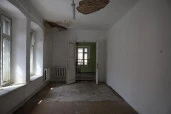 Право аренды помещения площадью 324,5 кв. м в Апраксином дворе.