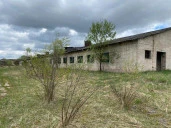 Здание свинарника 1 376,9 кв.м. и земельный участок в Смоленской области, Гагаринский р-н, с/п Акатовское, д. Ивашково