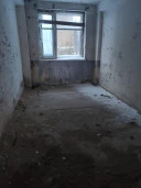 Здание казармы с зем.участком 6832 кв.м, назначение: нежилое, площадью 3 764,2 кв. м, этажность 4,: Республика Коми, г. Печора, п. Березовка
