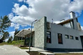 Премиальный загородный комплекс «Ойер Парк Отель» в Горном Алтае.