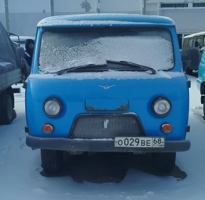 УАЗ-220695