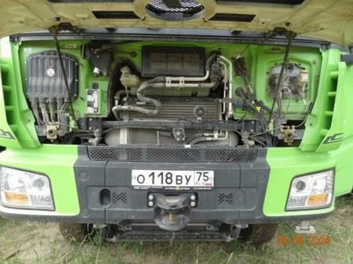 Специализированный, автомобиль - самосвал SHACMAN SX32586V384, 2023, Идентификационный номер: LZGJR4V4XPX003723, принадлежащий Продавцу на праве собственности, что подтверждается Договором купли-продажи № ОВ/Ф-255982-01-01-С-01 от 23.03.2023 г.