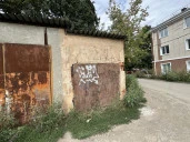Здание (гараж), площадь 15,2 кв. м., кадастровый номер: 48:20:0000000:25404, местоположение: Липецкая область, г Липецк, гараж во дворе д. 55 по ул. Интернациональной