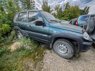 Легковой автомобиль CHEVROLET NIVA, 212300-55, 2011 года выпуска, гос. номер Н 142 КУ 48, идентификационный номер (VIN): X9L212300B0349971, модель, номер двигателя  2123, 0363161, цвет кузова темный серо-зеленый метал