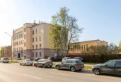 Бизнес-центр с участком в Выборгском районе