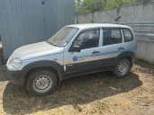 Автомобиль Шевроле Нива