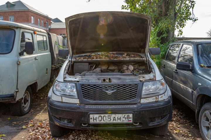 Легковой автомобиль марка, модель UAZ PATRIOT, 2012 года выпуска, идентификационный номер (VIN): XTT316300C0032485, модель, № двигателя: 409040*С3066429, цвет кузова  арктика